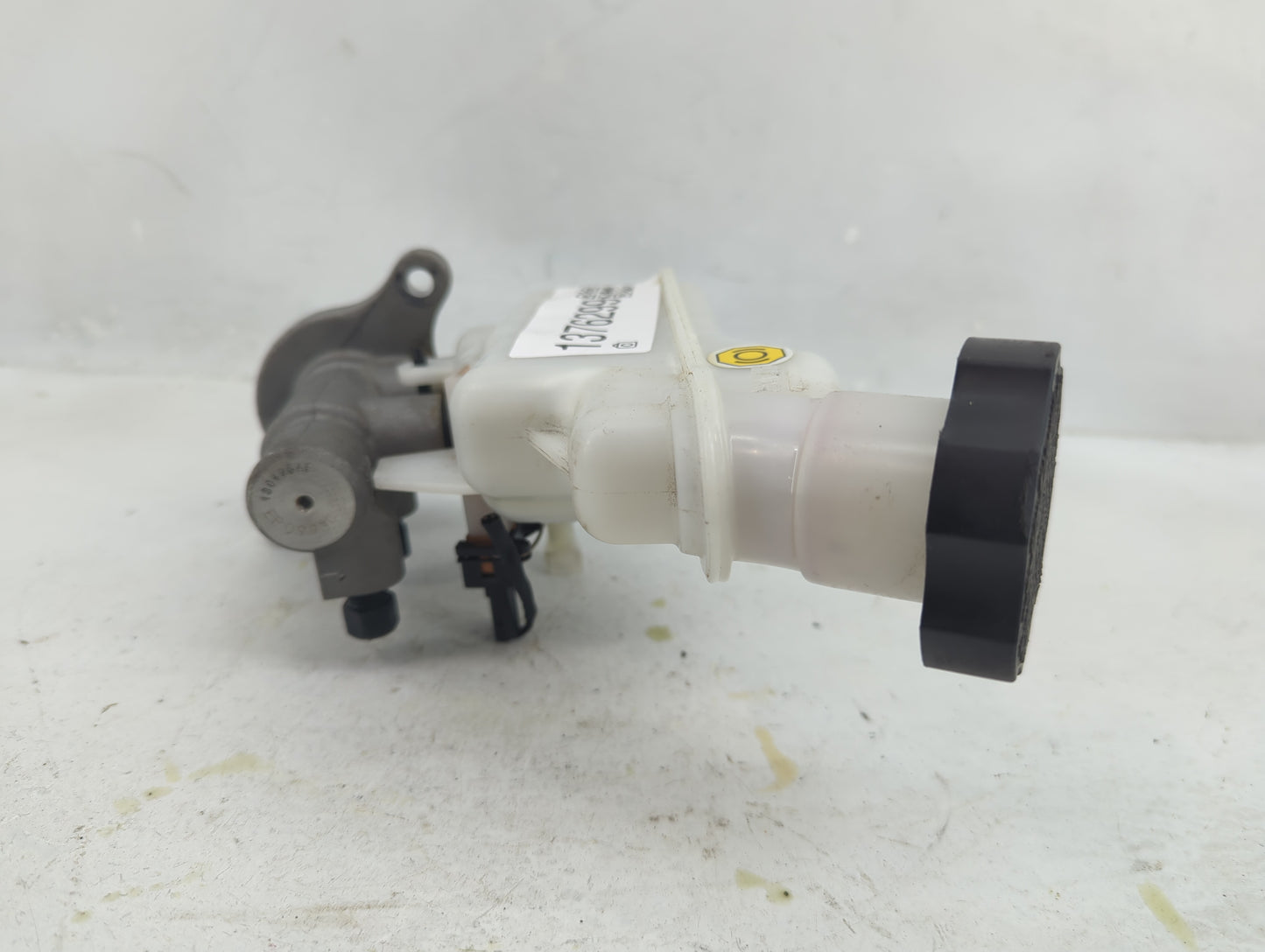 2017-2019 Kia Soul Brake Master Cylinder - Oemusedautoparts1.com