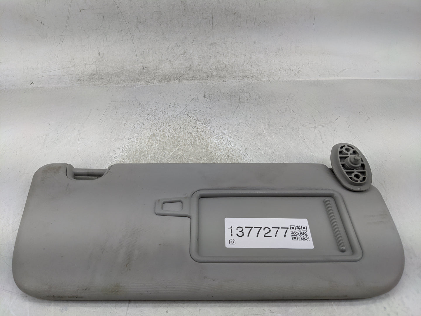 2014-2019 Kia Soul Sun Visor Shade Replacement Passenger Right Mirror Fits Fits 2014 2015 2016 2017 2018 2019 OEM Used Auto 