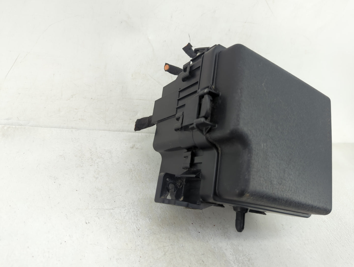 2015-2019 Kia Soul Fusebox Fuse Box Panel Relay Module P/N:91400E4010 Fits Fits 2015 2016 2017 2018 2019 OEM Used Auto Parts