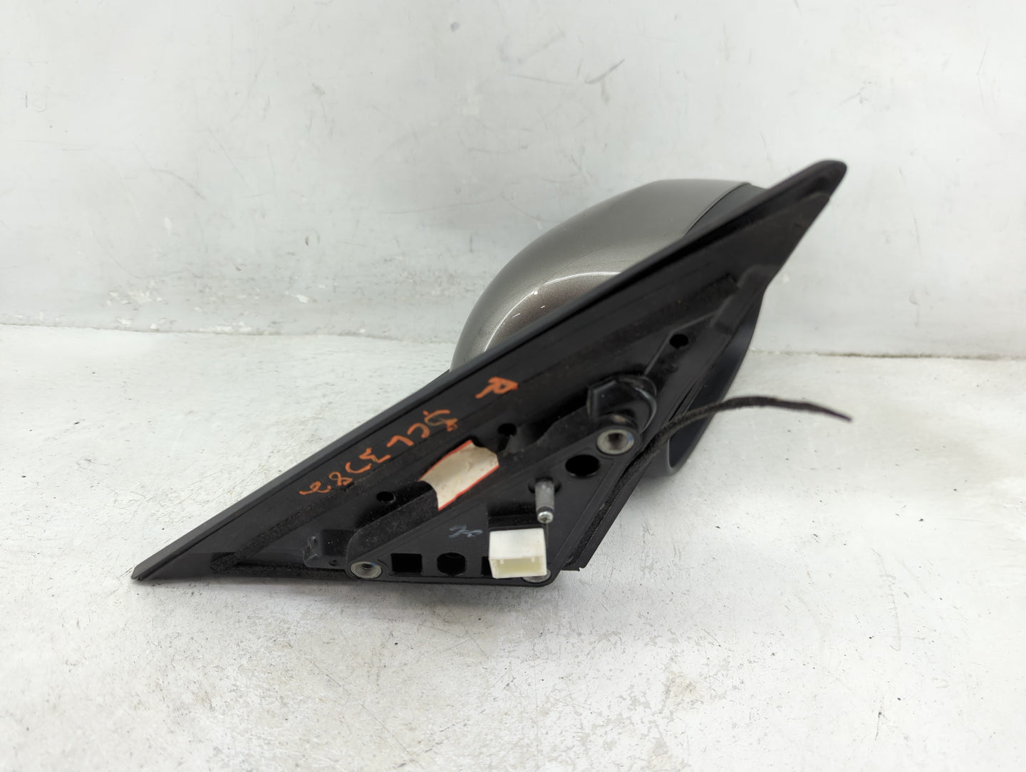 2014-2019 Kia Soul Passenger Side View Mirror - Right Door Mirror OEM Used - Oemusedautoparts1.com