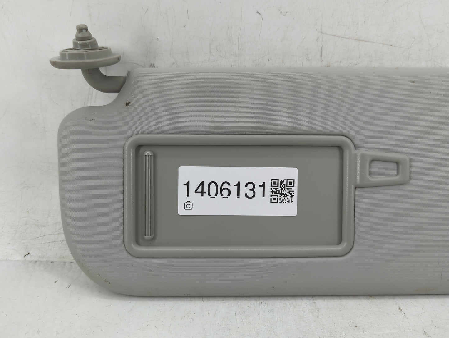 2014-2019 Kia Soul Sun Visor Shade Replacement Driver Left Mirror Fits Fits 2014 2015 2016 2017 2018 2019 OEM Used Auto Part