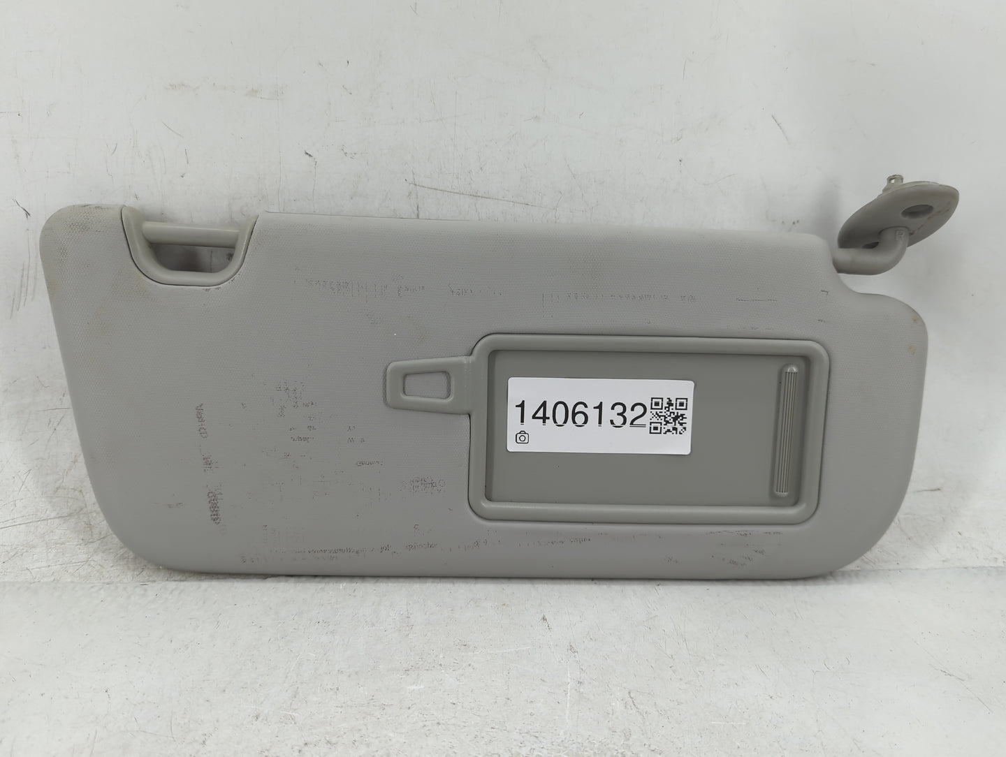 2014-2019 Kia Soul Sun Visor Shade Replacement Passenger Right Mirror Fits Fits 2014 2015 2016 2017 2018 2019 OEM Used Auto 