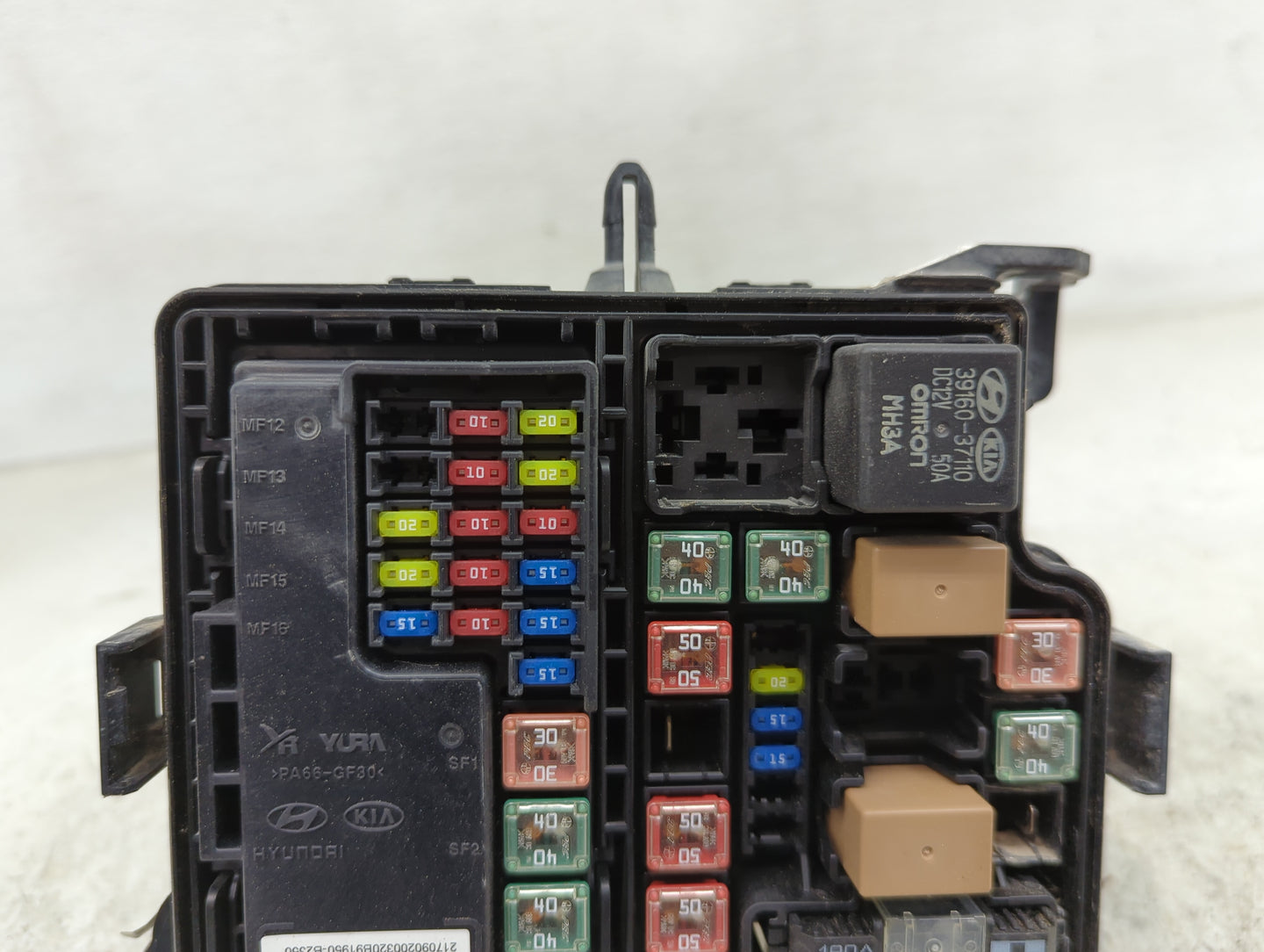 2017-2019 Kia Soul Fusebox Fuse Box Panel Relay Module P/N:91950-B2350 Fits Fits 2017 2018 2019 OEM Used Auto Parts - Oemuse