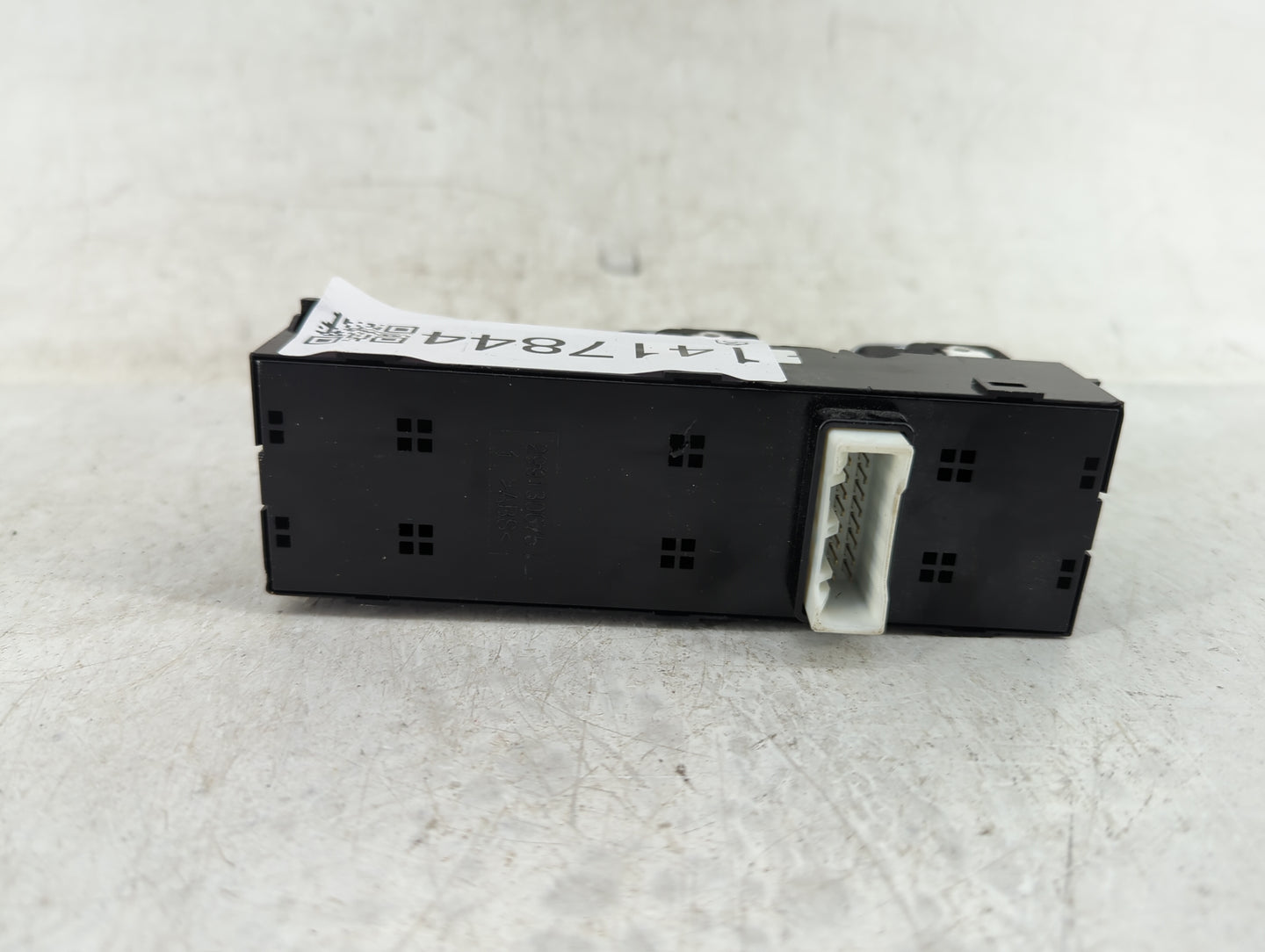 2017-2019 Kia Soul Master Power Window Switch Replacement Driver Side Left Fits Fits 2017 2018 2019 OEM Used Auto Parts - Oe