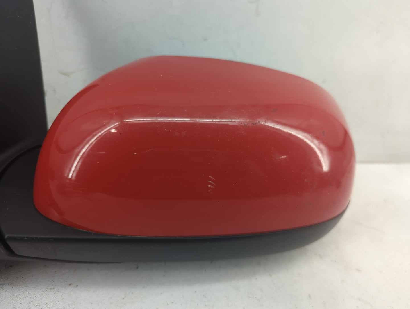 2014-2019 Kia Soul Driver Side View Mirror - Left Door Mirror OEM Used - Oemusedautoparts1.com