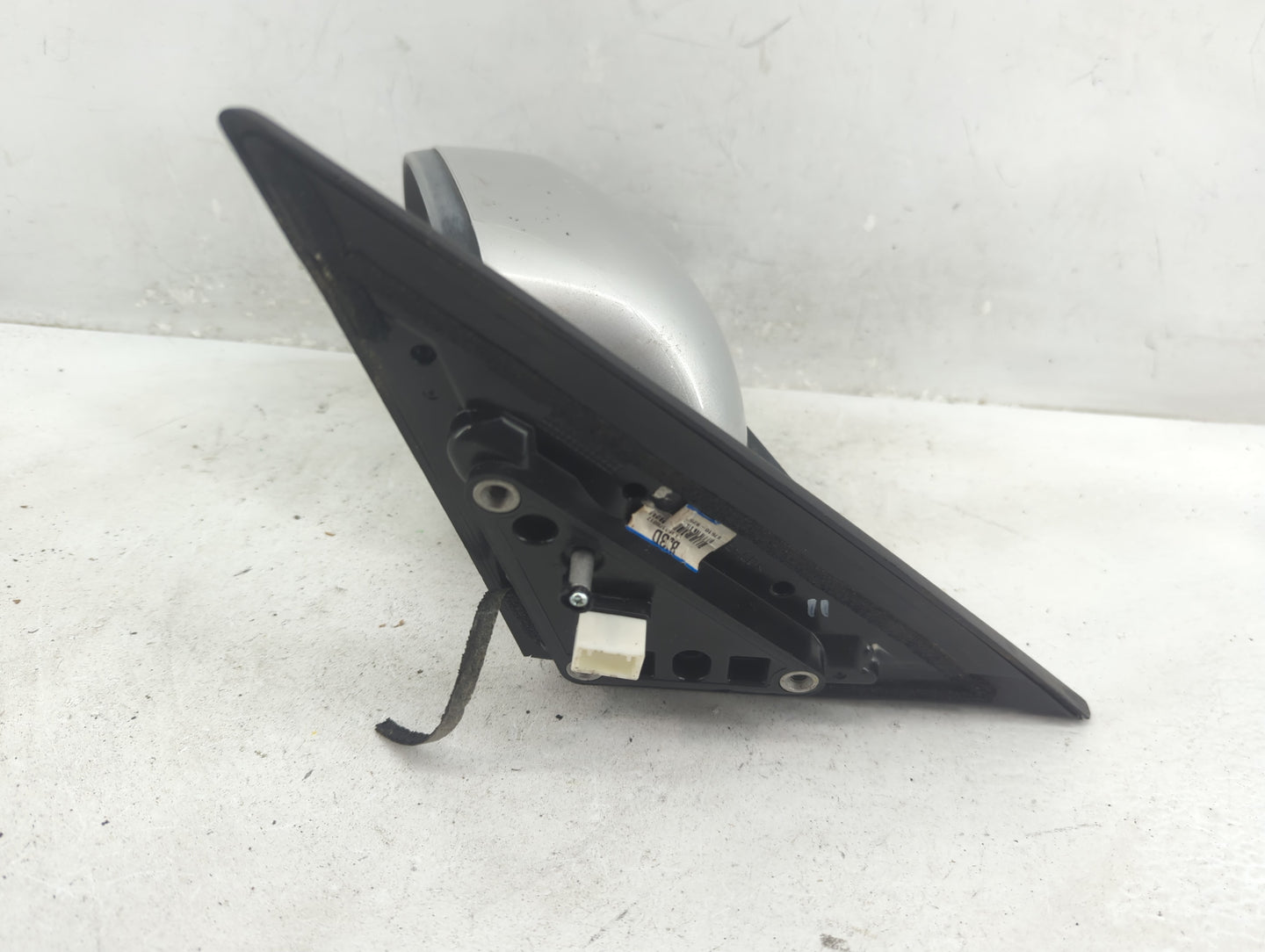 2014-2019 Kia Soul Driver Side View Mirror - Left Door Mirror OEM Used - Oemusedautoparts1.com