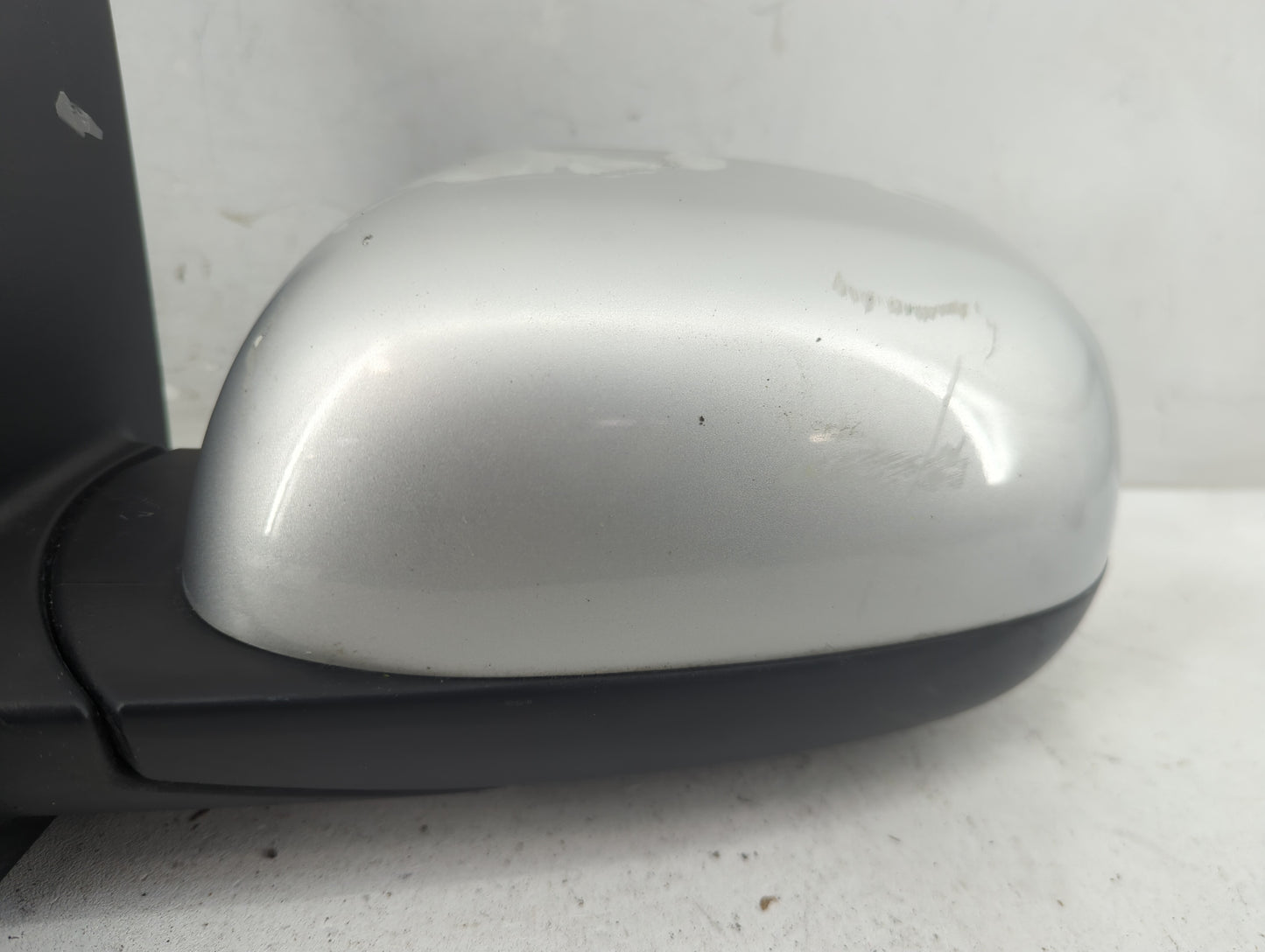 2014-2019 Kia Soul Driver Side View Mirror - Left Door Mirror OEM Used - Oemusedautoparts1.com