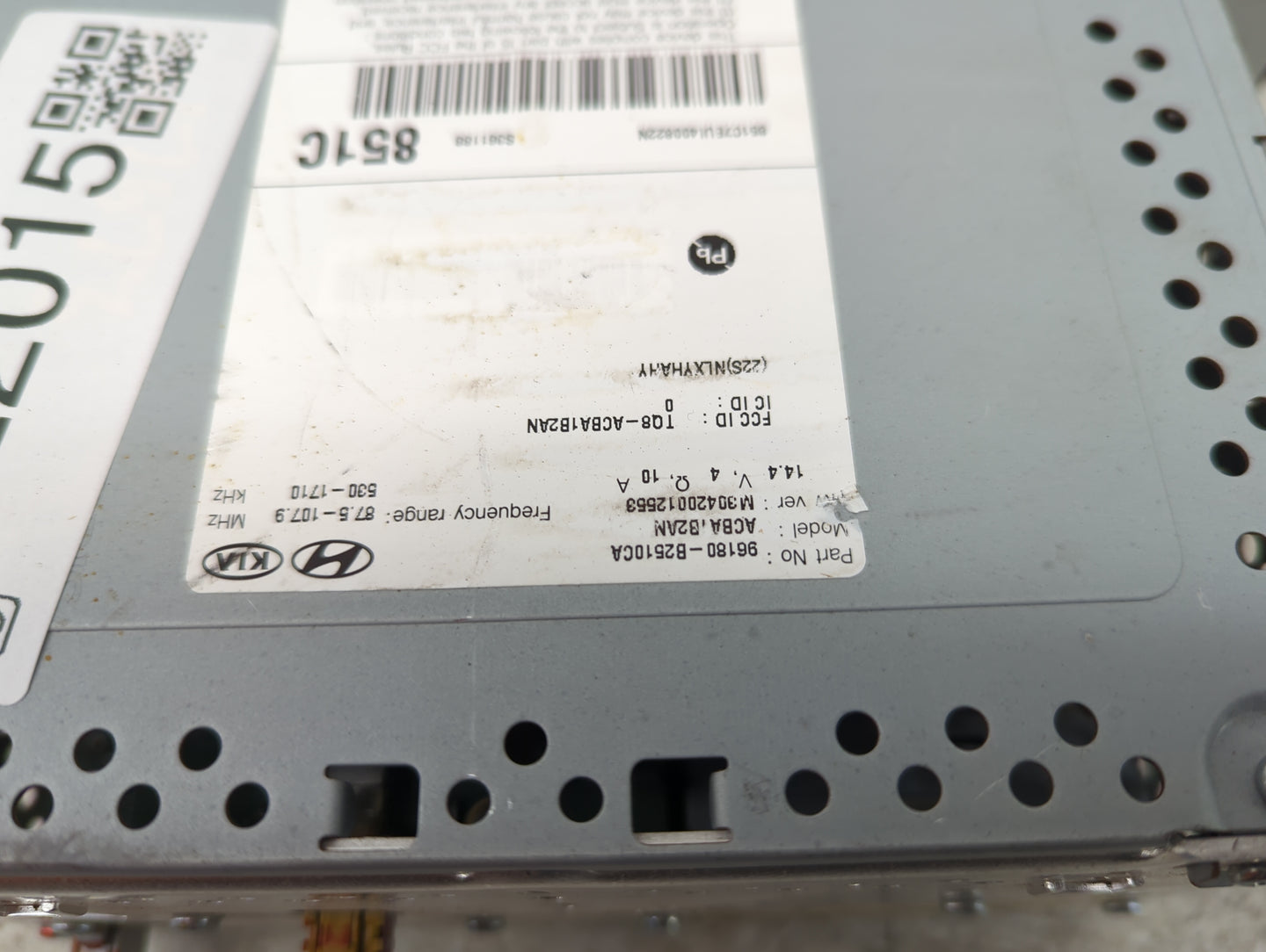 2017-2019 Kia Soul Radio AM FM Cd Player Receiver Replacement P/N:96180-B2610A Fits Fits 2017 2018 2019 OEM Used Auto Parts 