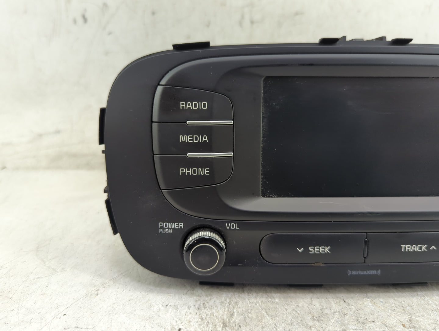 2017-2019 Kia Soul Radio AM FM Cd Player Receiver Replacement P/N:96180-B2510CA Fits Fits 2017 2018 2019 OEM Used Auto Parts