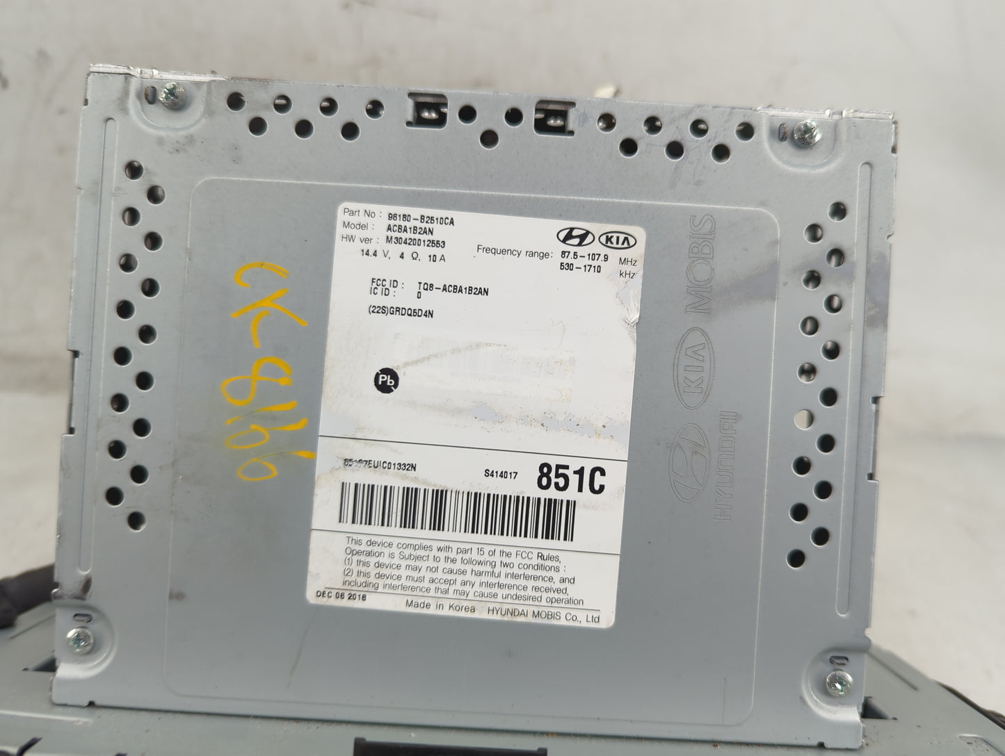 2017-2019 Kia Soul Radio AM FM Cd Player Receiver Replacement P/N:96180-B2510CA Fits Fits 2017 2018 2019 OEM Used Auto Parts