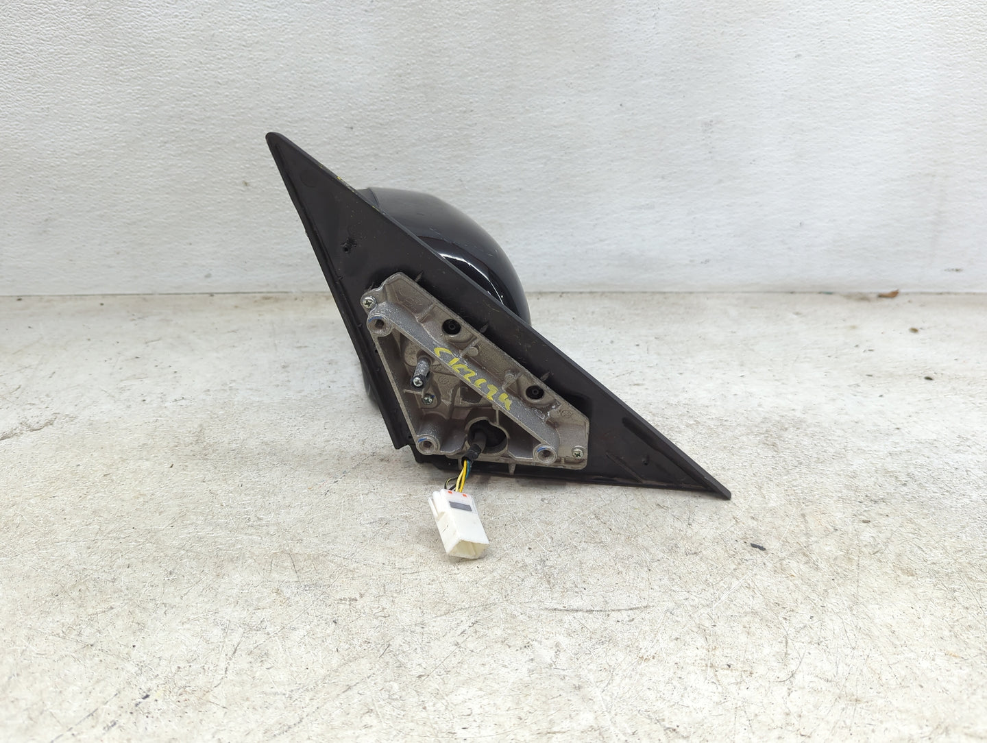 2014-2019 Kia Soul Driver Side View Mirror - Left Door Mirror OEM Used - Oemusedautoparts1.com
