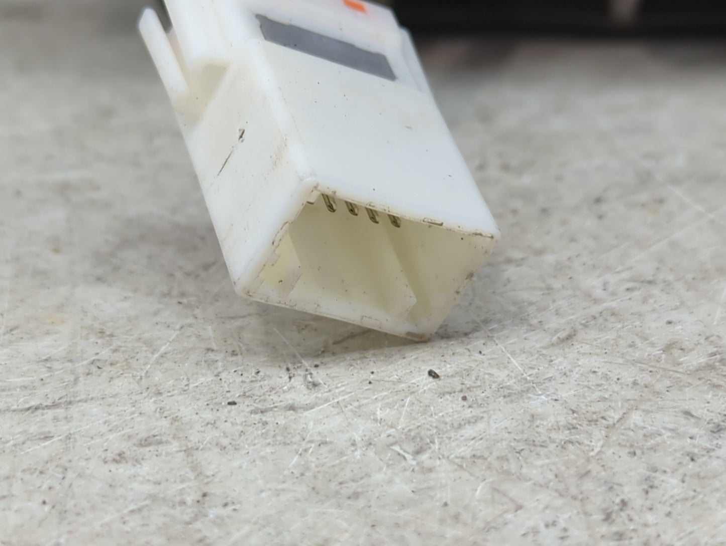2014-2019 Kia Soul Driver Side View Mirror - Left Door Mirror OEM Used - Oemusedautoparts1.com