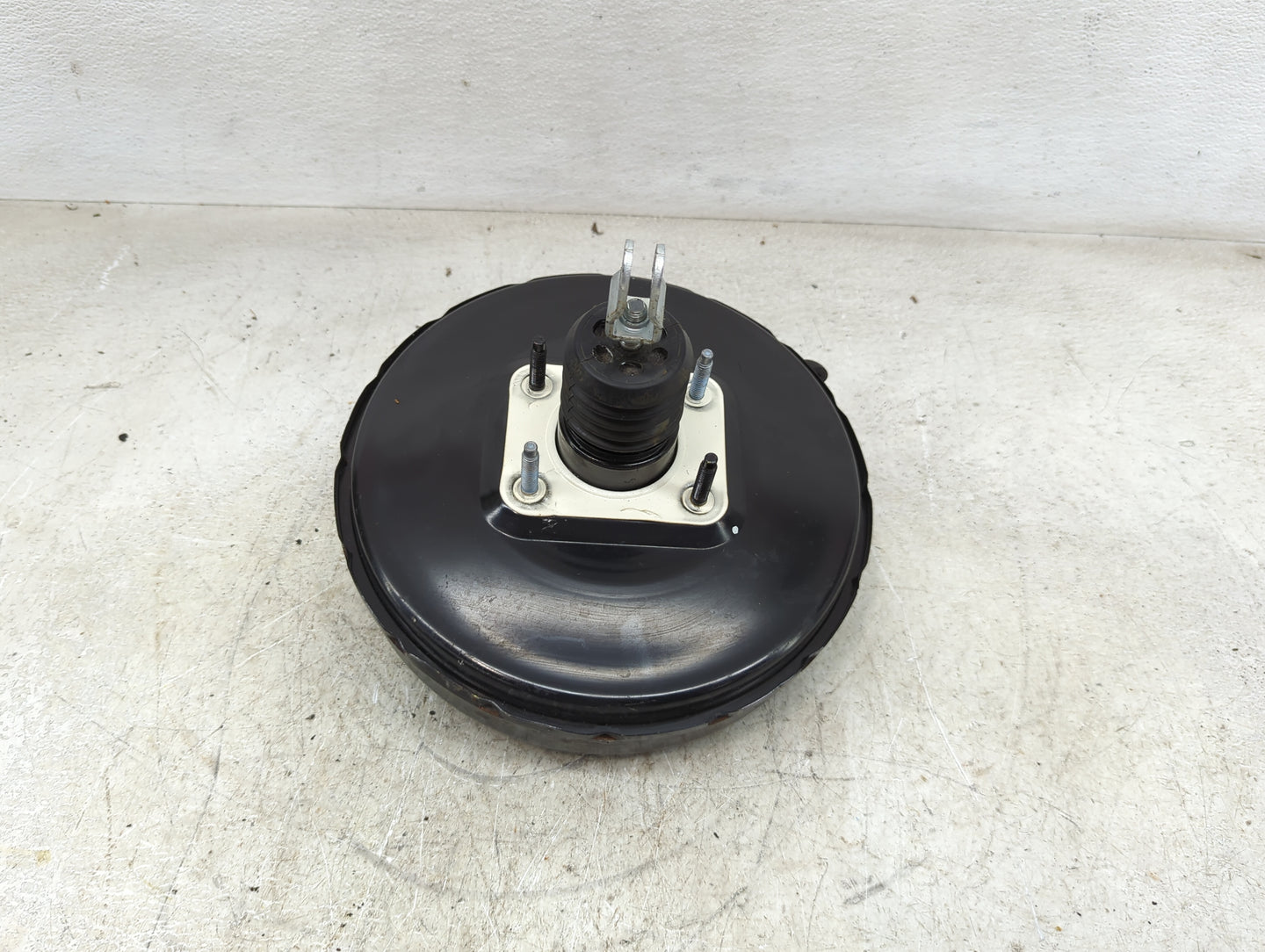 2017-2019 Kia Soul Power Brake Booster Oem - Oemusedautoparts1.com
