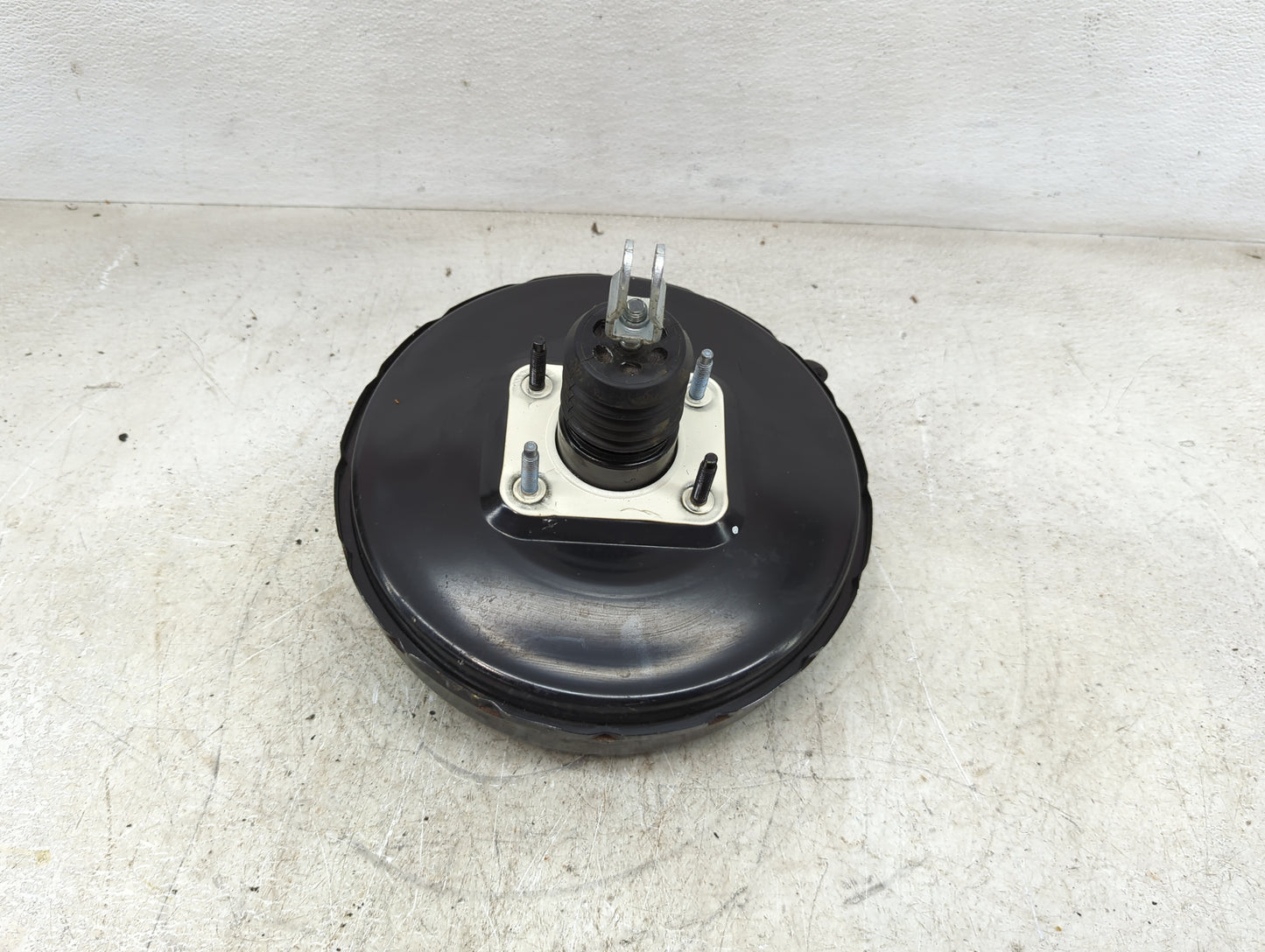 2017-2019 Kia Soul Power Brake Booster Oem - Oemusedautoparts1.com