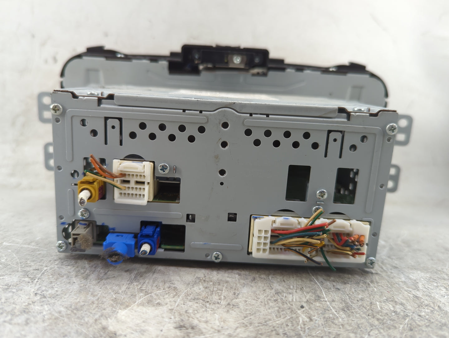 2018-2019 Kia Soul Radio AM FM Cd Player Receiver Replacement P/N:96560-B2511CA AVC42B2AN, TQB-AVC4B2AN Fits Fits 2018 2019 