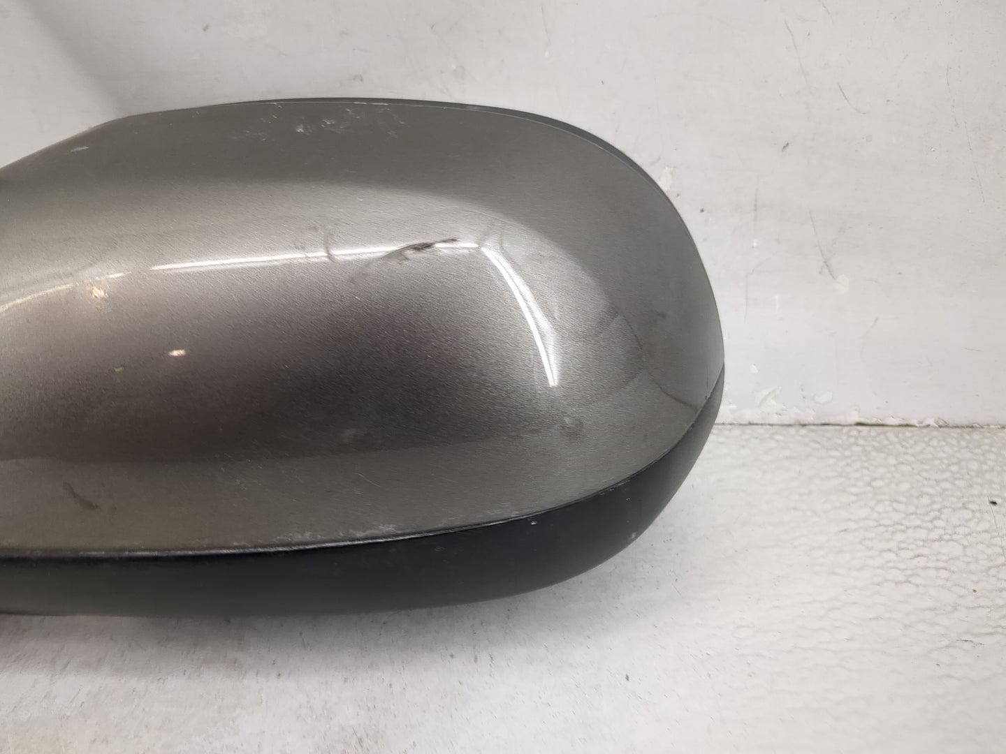 2014-2019 Kia Soul Driver Side View Mirror - Left Door Mirror OEM Used - Oemusedautoparts1.com