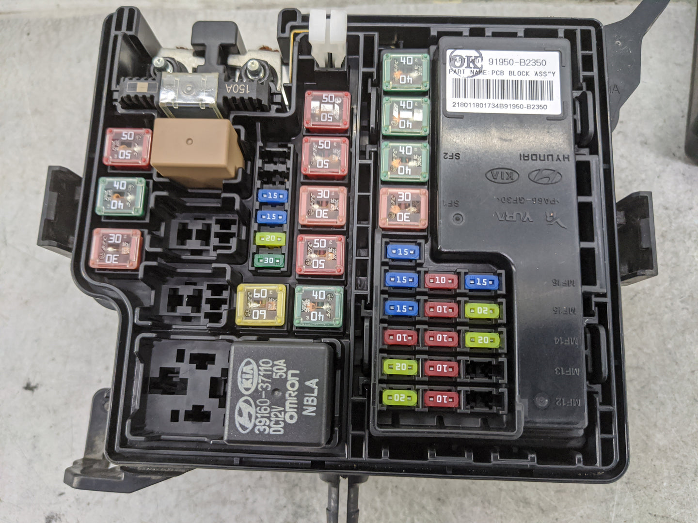 2017-2019 Kia Soul Fusebox Fuse Box Panel Relay Module P/N:91950-B2350 Fits Fits 2017 2018 2019 OEM Used Auto Parts - Oemuse
