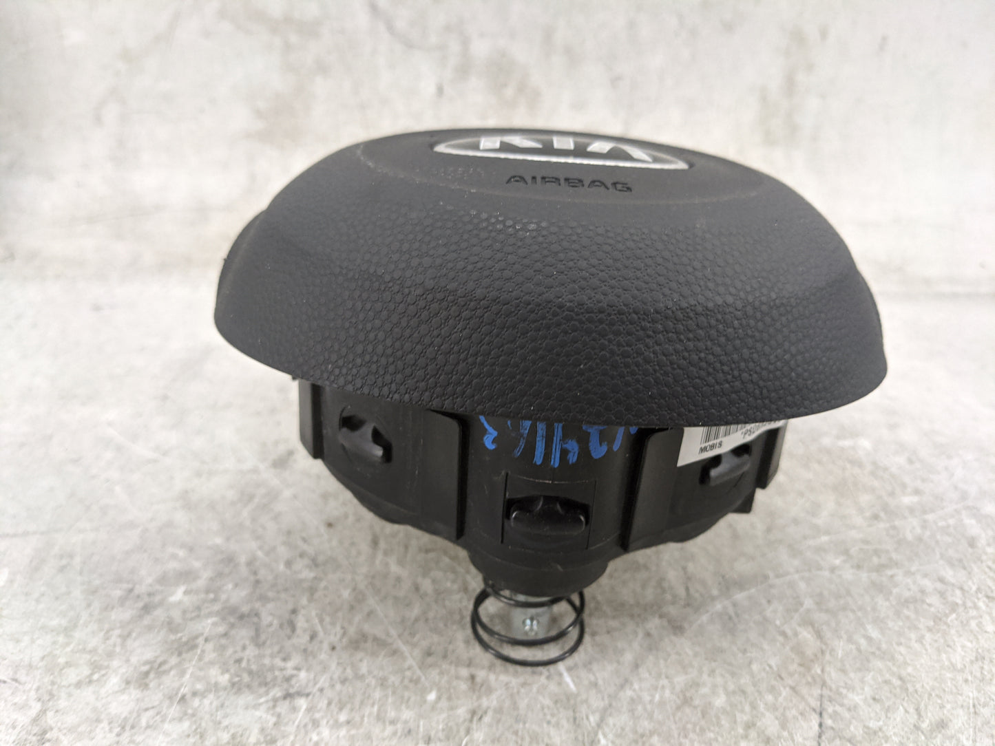 2014-2019 Kia Soul Air Bag Driver Left Steering Wheel Mounted 1477480 - Oemusedautoparts1.com