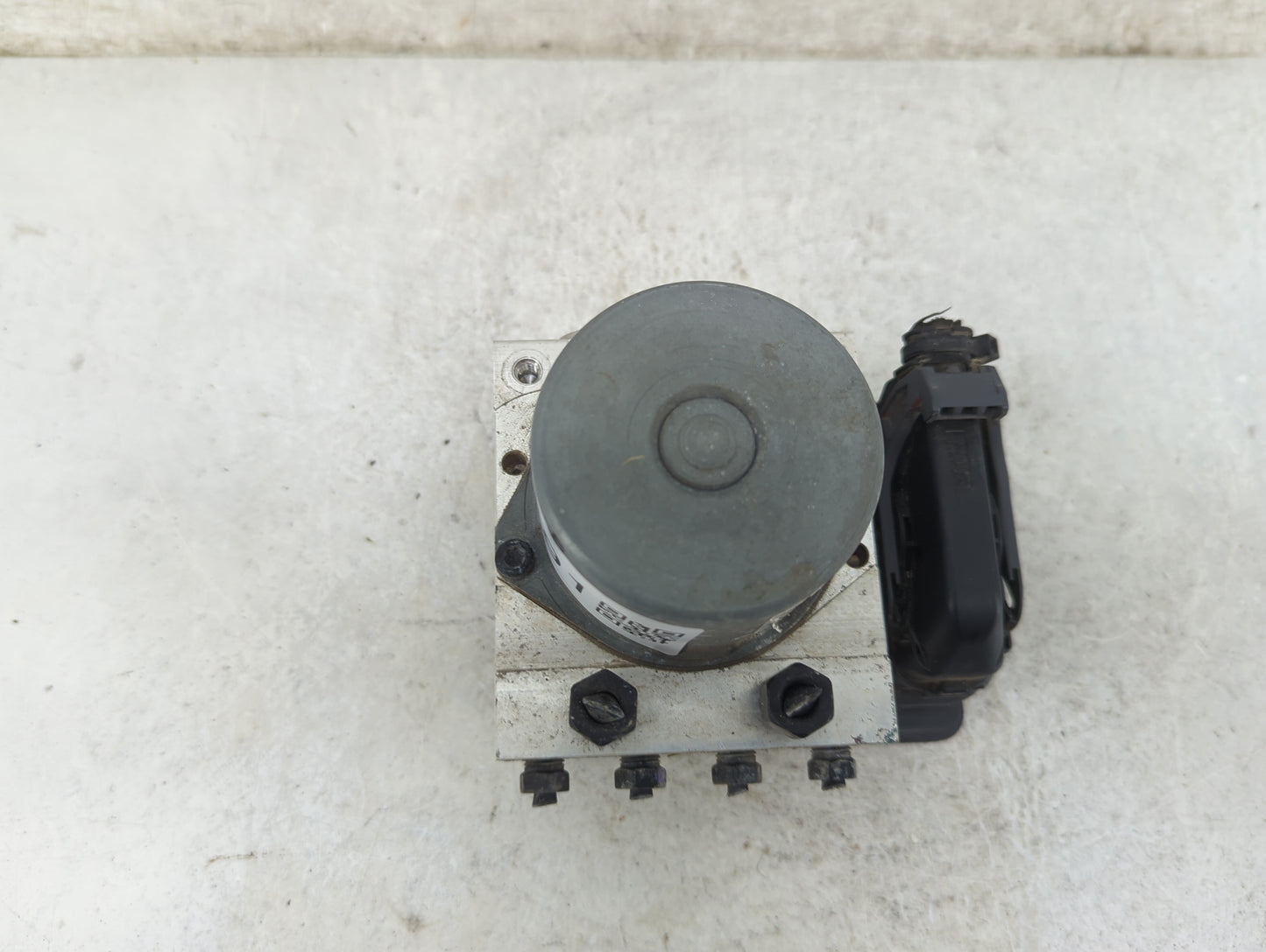 2017-2019 Kia Soul ABS Pump Control Module Replacement P/N:58920-B2540 58900-B2120 Fits Fits 2017 2018 2019 OEM Used Auto Pa