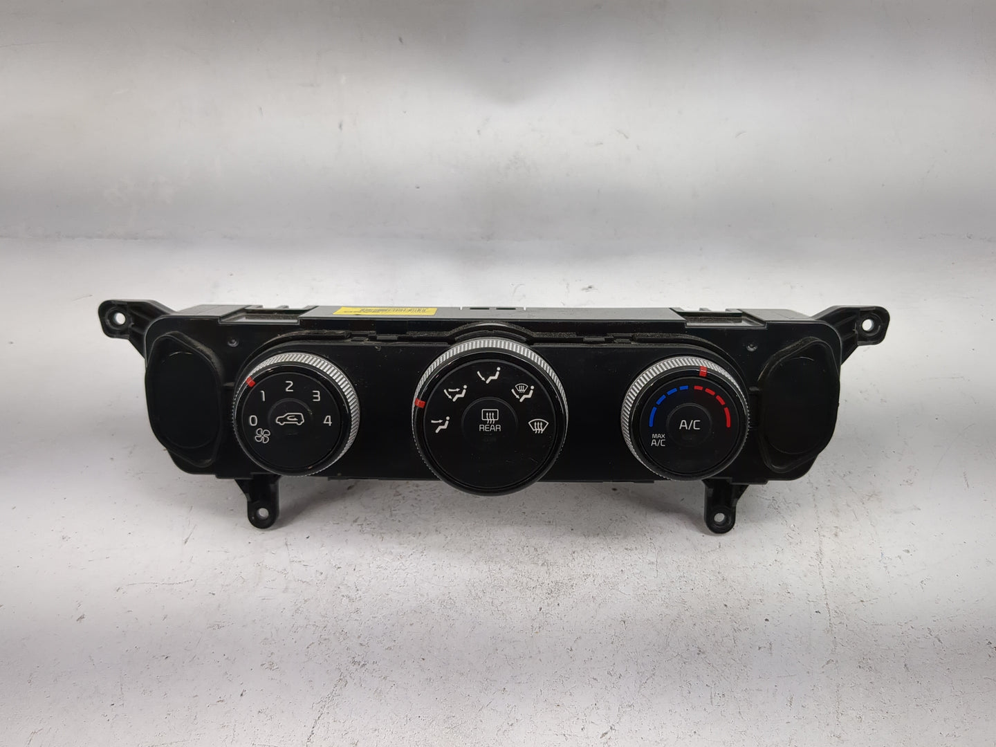 2017-2019 Kia Soul Climate Control Module Temperature AC/Heater Replacement P/N:97250-B2AS2ASB EC500-FGDCA Fits OEM Used Aut