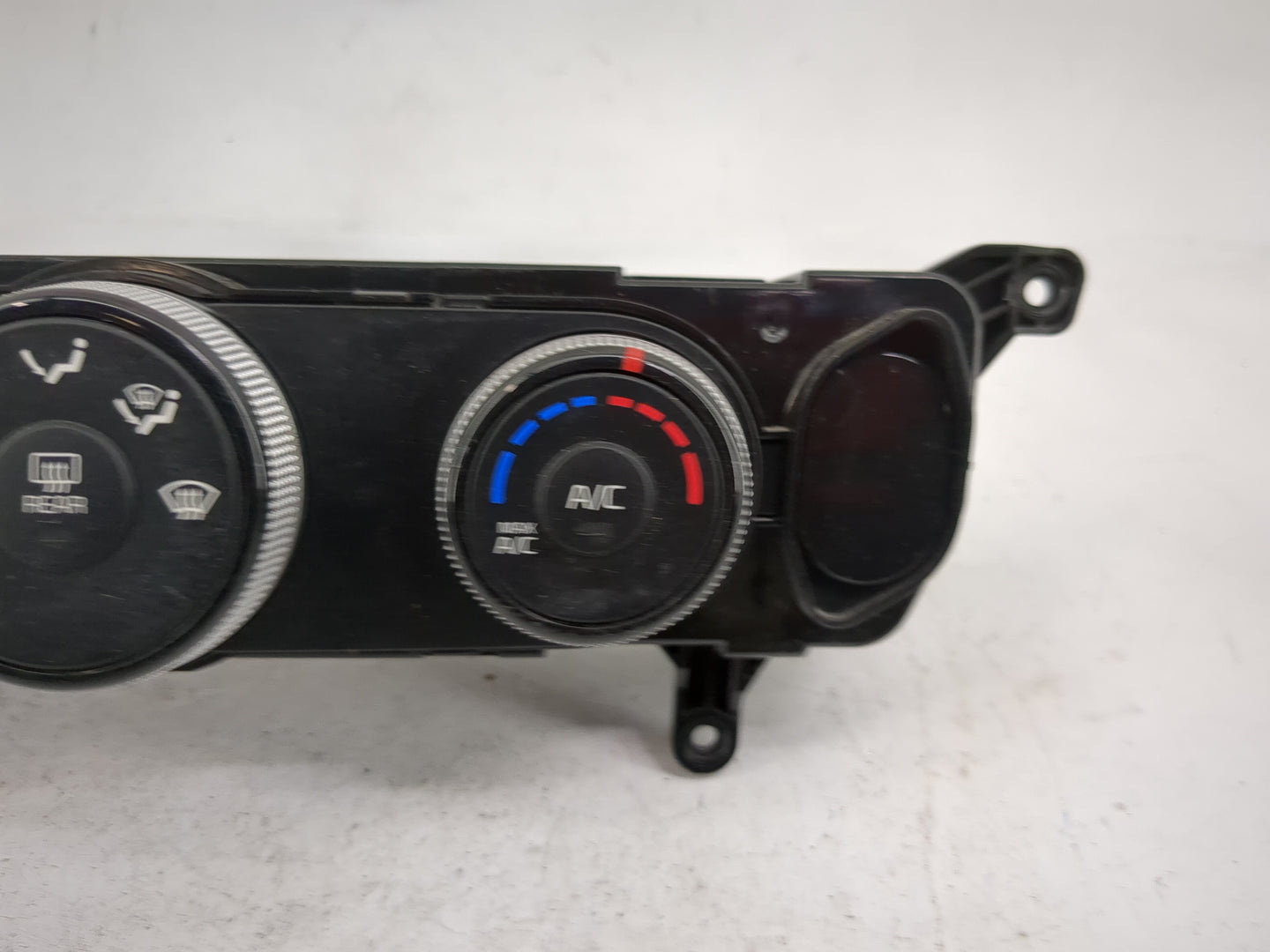 2017-2019 Kia Soul Climate Control Module Temperature AC/Heater Replacement P/N:97250-B2AS2ASB EC500-FGDCA Fits OEM Used Aut