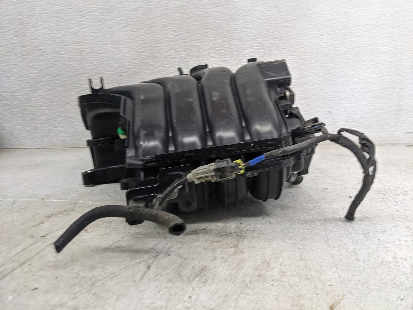2019 Kia Soul Air Intake Manifold P/N:551802601354 Fits OEM Used Auto Parts - Oemusedautoparts1.com