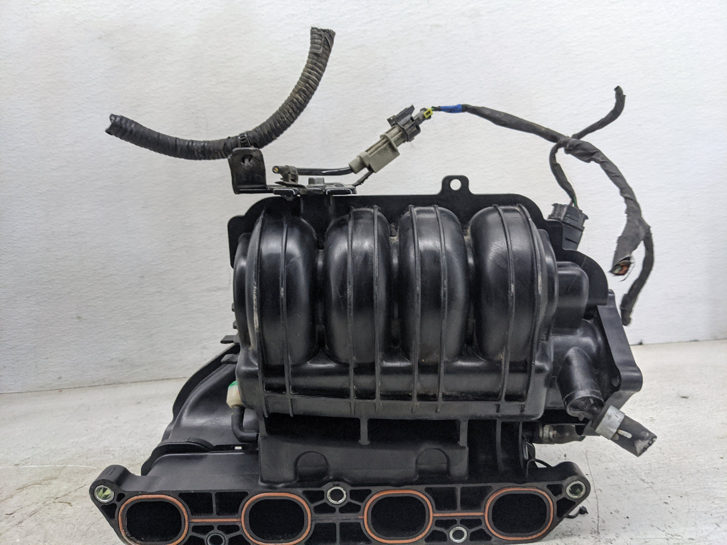 2019 Kia Soul Air Intake Manifold P/N:551802601354 Fits OEM Used Auto Parts - Oemusedautoparts1.com