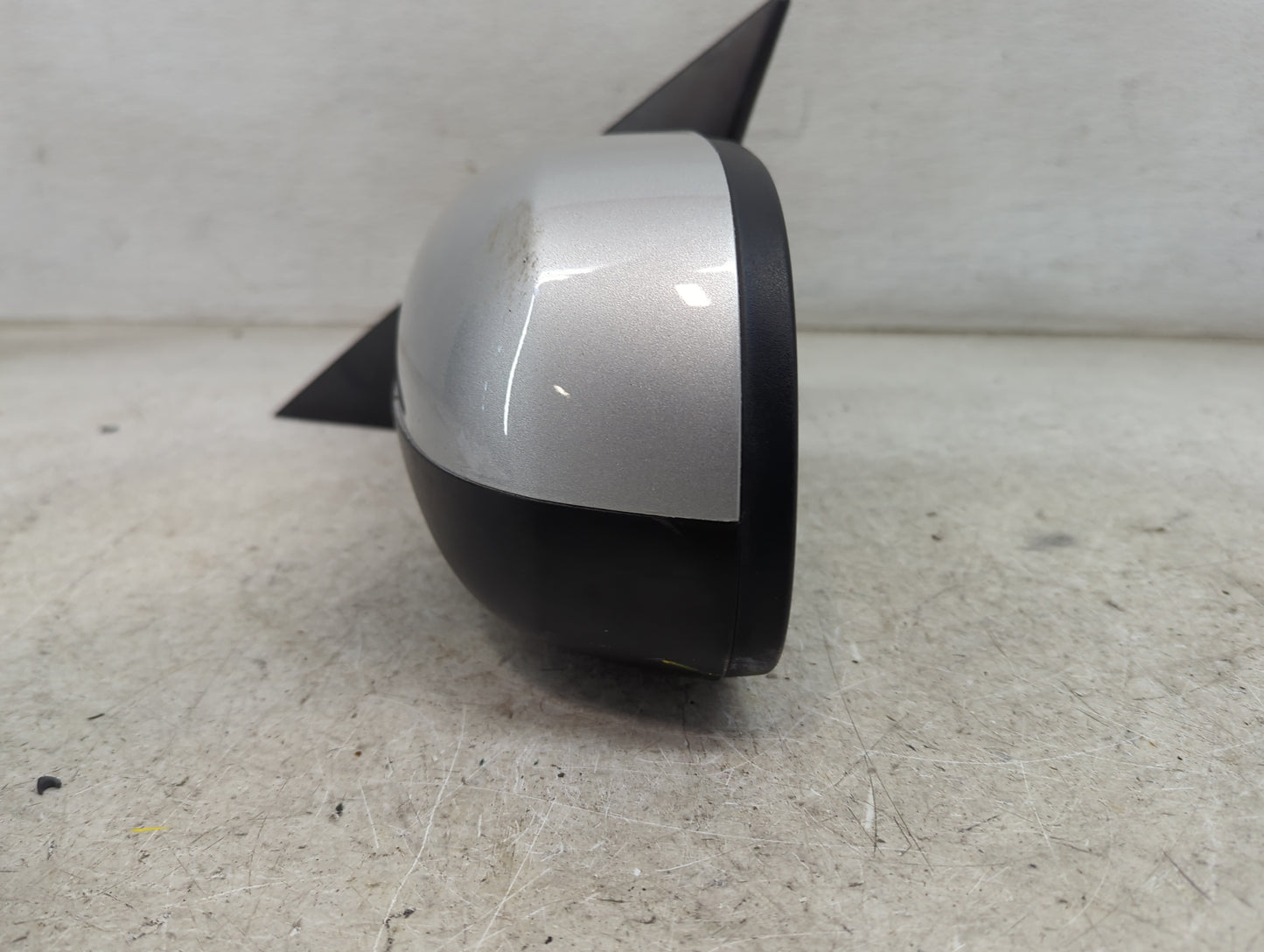 2014-2019 Kia Soul Driver Side View Mirror - Left Door Mirror OEM Used - Oemusedautoparts1.com