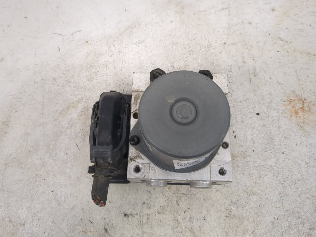 2017-2019 Kia Soul Anti-Lock Brake ABS Pump Module Actuator OEM P/N:58920-B2120 58920-B2120, 82809-33540 Fits Fits 2017 2018