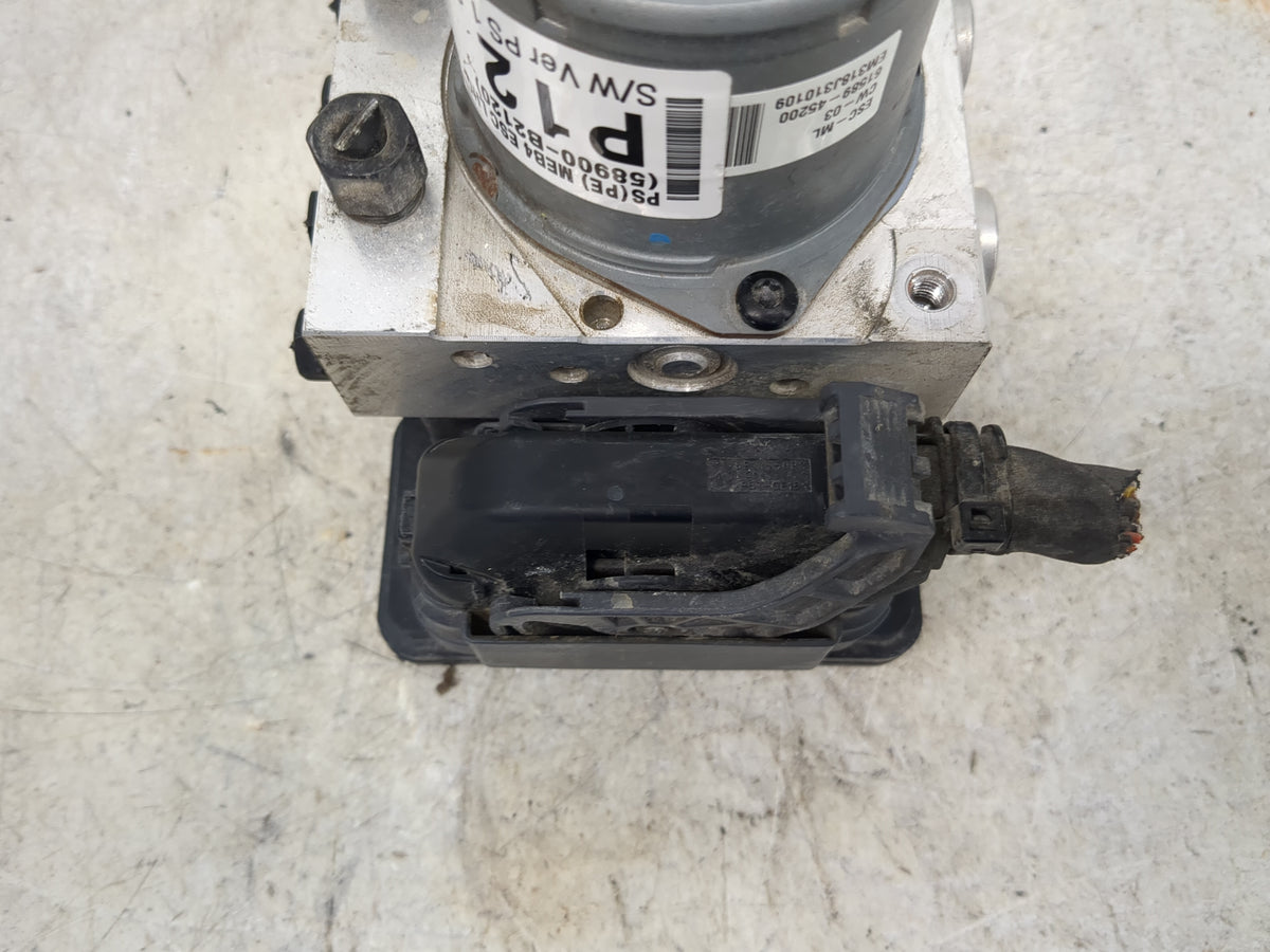 2017-2019 Kia Soul Anti-Lock Brake ABS Pump Module Actuator OEM P/N:58920-B2120 58920-B2120, 82809-33540 Fits Fits 2017 2018