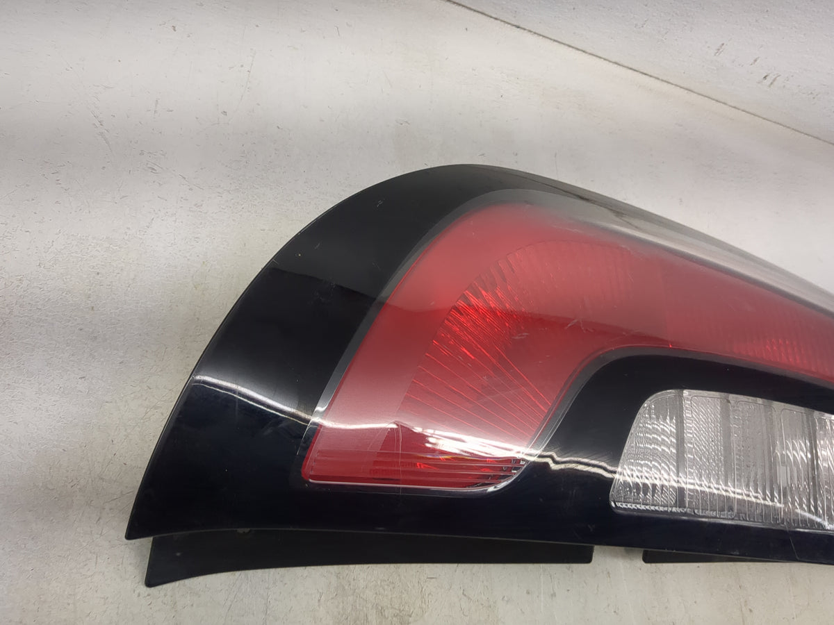 2014-2019 Kia Soul Tail Light Assembly Driver Left OEM Fits Fits 2014 2015 2016 2017 2018 2019 OEM Used Auto Parts - Oemused