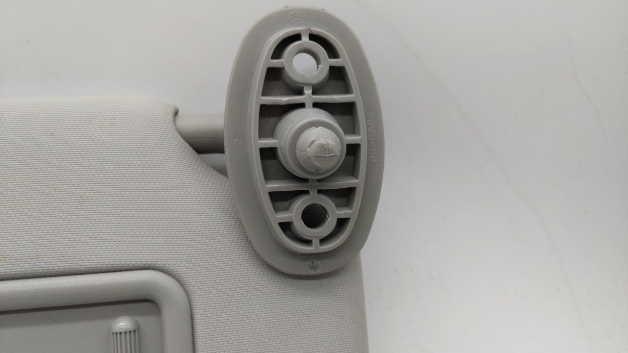 2014-2019 Kia Soul Sun Visor Shade Replacement Passenger Right Mirror Fits Fits 2014 2015 2016 2017 2018 2019 OEM Used Auto 