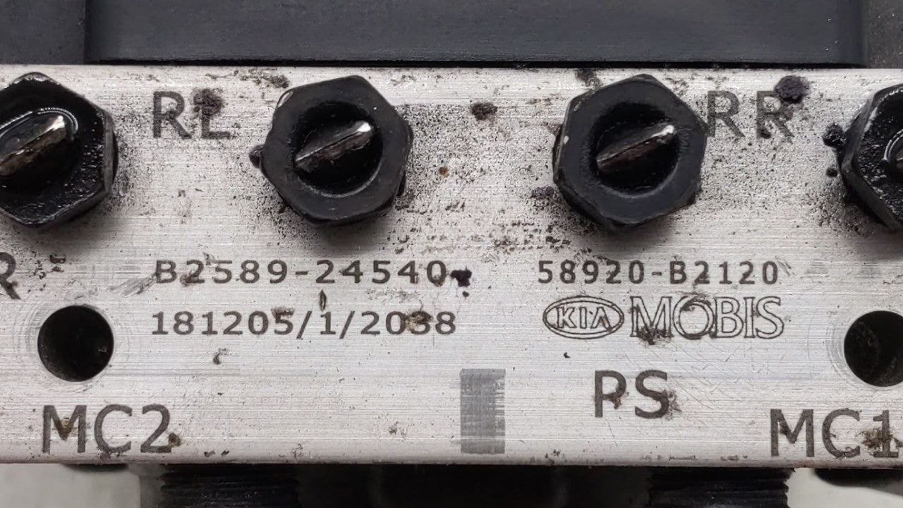 2017-2019 Kia Soul ABS Pump Control Module Replacement P/N:B2589-33540 58900-B2120, B2589-24540 Fits Fits 2017 2018 2019 OEM