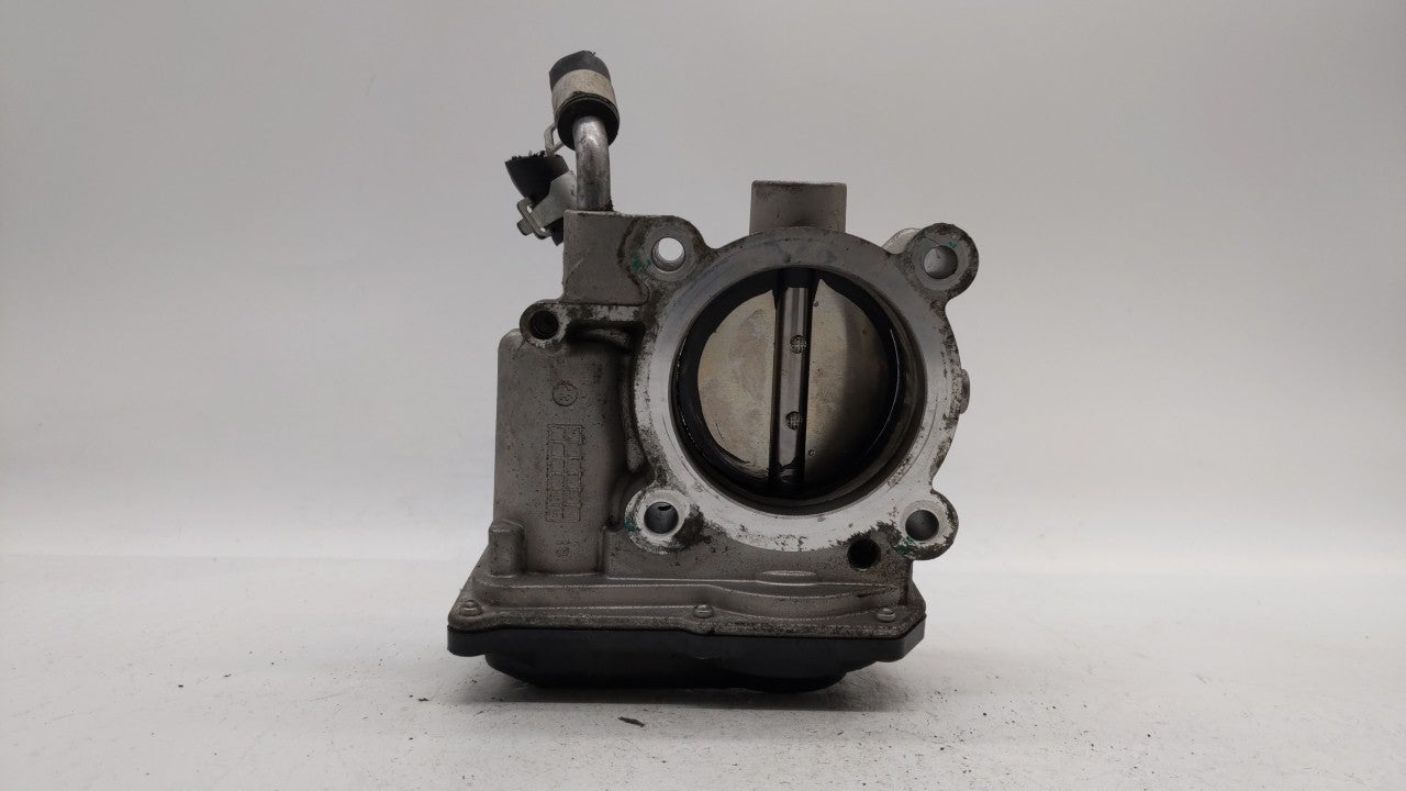 2014-2019 Kia Soul Throttle Body P/N:35100-2E000 Fits Fits 2011 2012 2013 2014 2015 2016 2017 2018 2019 OEM Used Auto Parts 
