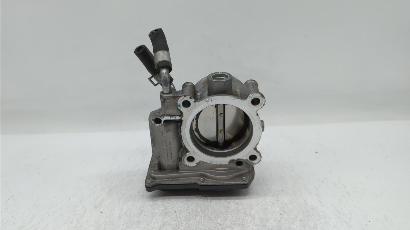 2014-2019 Kia Soul Throttle Body P/N:35100-2E710 35100-2E000 Fits Fits 2011 2012 2013 2014 2015 2016 2017 2018 2019 OEM Used