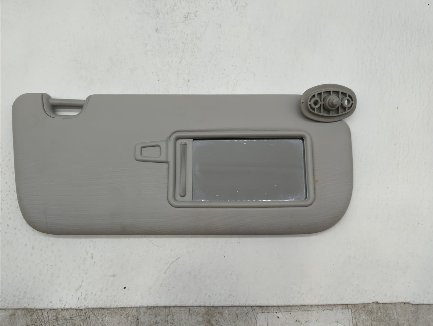 2014-2019 Kia Soul Sun Visor Shade Replacement Passenger Right Mirror Fits Fits 2014 2015 2016 2017 2018 2019 OEM Used Auto 