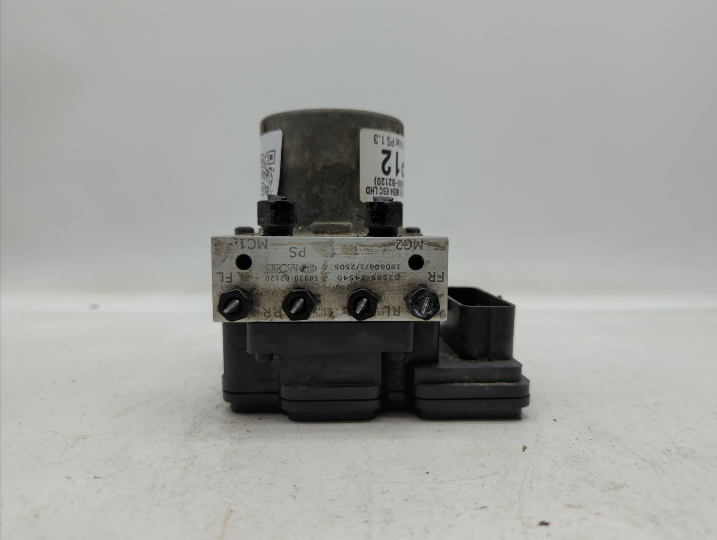 2017-2019 Kia Soul ABS Pump Control Module Replacement P/N:B2589-33540 58900-B2120, B2589-24540 Fits Fits 2017 2018 2019 OEM