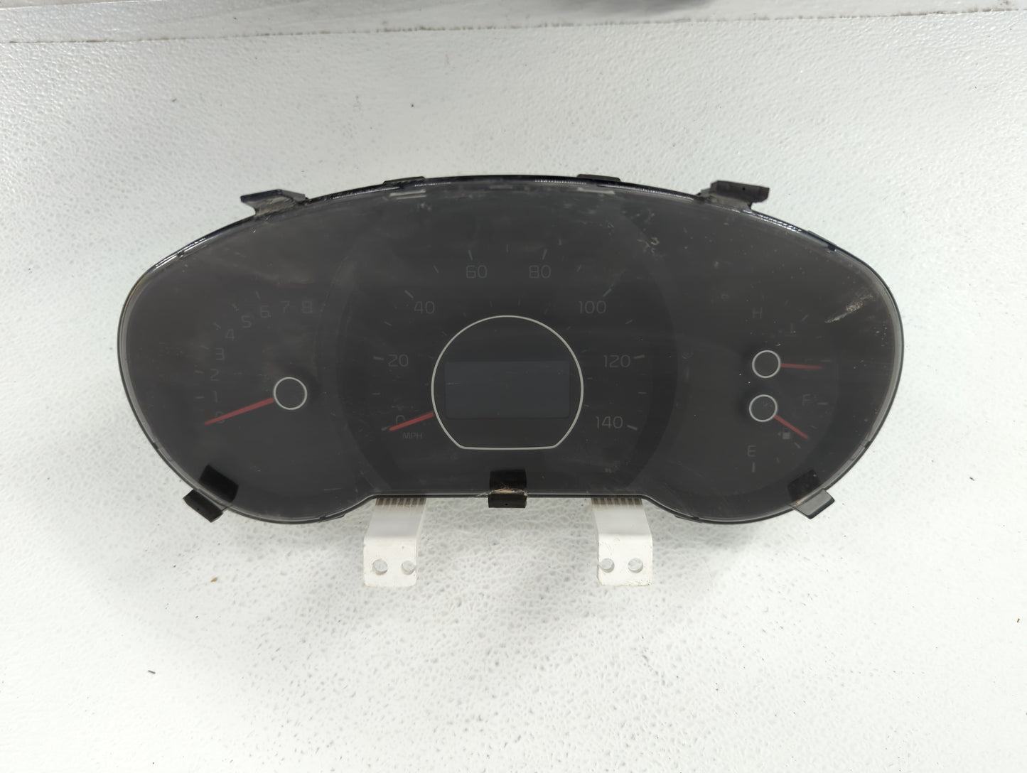2017-2019 Kia Soul Instrument Cluster Speedometer Gauges P/N:94006-82720 94008-82720 Fits Fits 2017 2018 2019 OEM Used Auto 