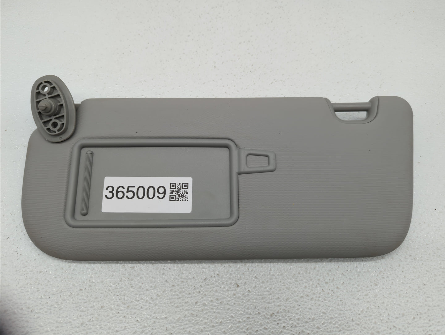 2014-2019 Kia Soul Sun Visor Shade Replacement Driver Left Mirror Fits Fits 2014 2015 2016 2017 2018 2019 OEM Used Auto Part