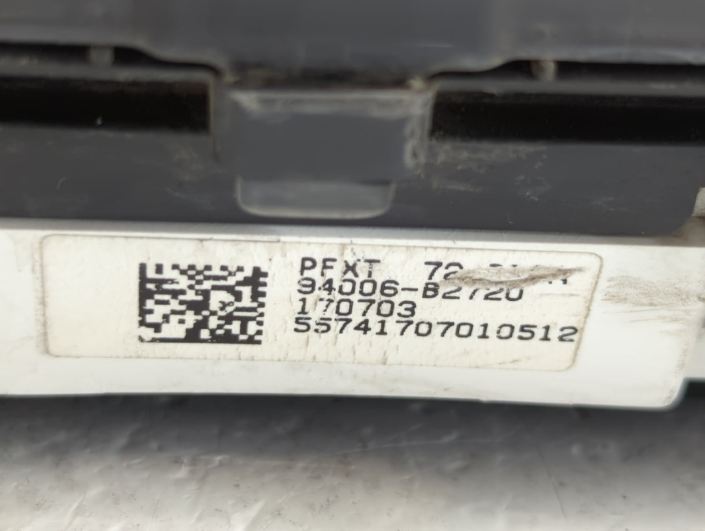 2017-2019 Kia Soul Instrument Cluster Speedometer Gauges P/N:94006-92720 94006-B2720 Fits Fits 2017 2018 2019 OEM Used Auto 