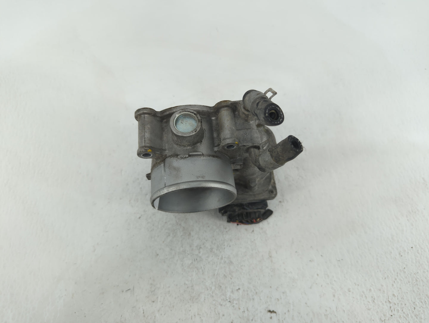 2014-2019 Kia Soul Throttle Body P/N:35100-2E000 1302150124, 35100-2E710 Fits Fits 2011 2012 2013 2014 2015 2016 2017 2018 2