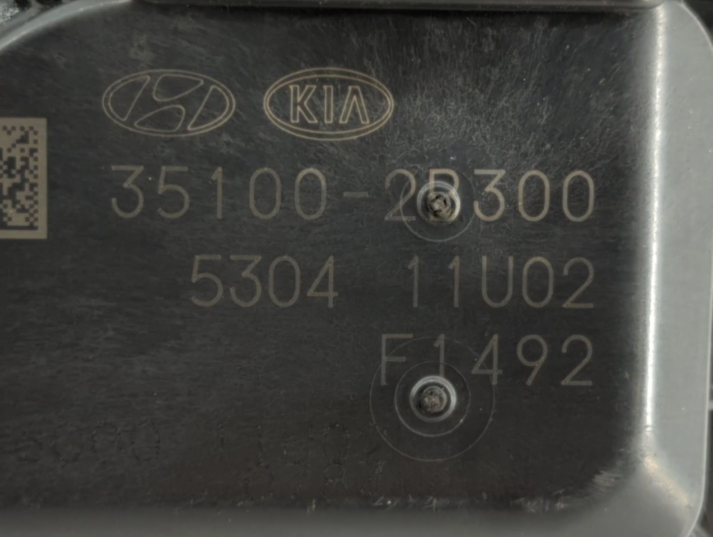 2012-2019 Kia Soul Throttle Body P/N:35100-2B300 Fits Fits 2012 2013 2014 2015 2016 2017 2018 2019 OEM Used Auto Parts - Oem