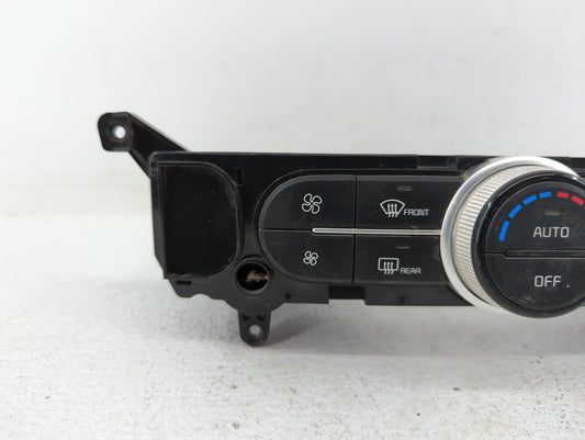 2017-2019 Kia Soul Climate Control Module Temperature AC/Heater Replacement P/N:97250-B2DQ1CA 97250-B2GQ1CA Fits OEM Used Auto Parts