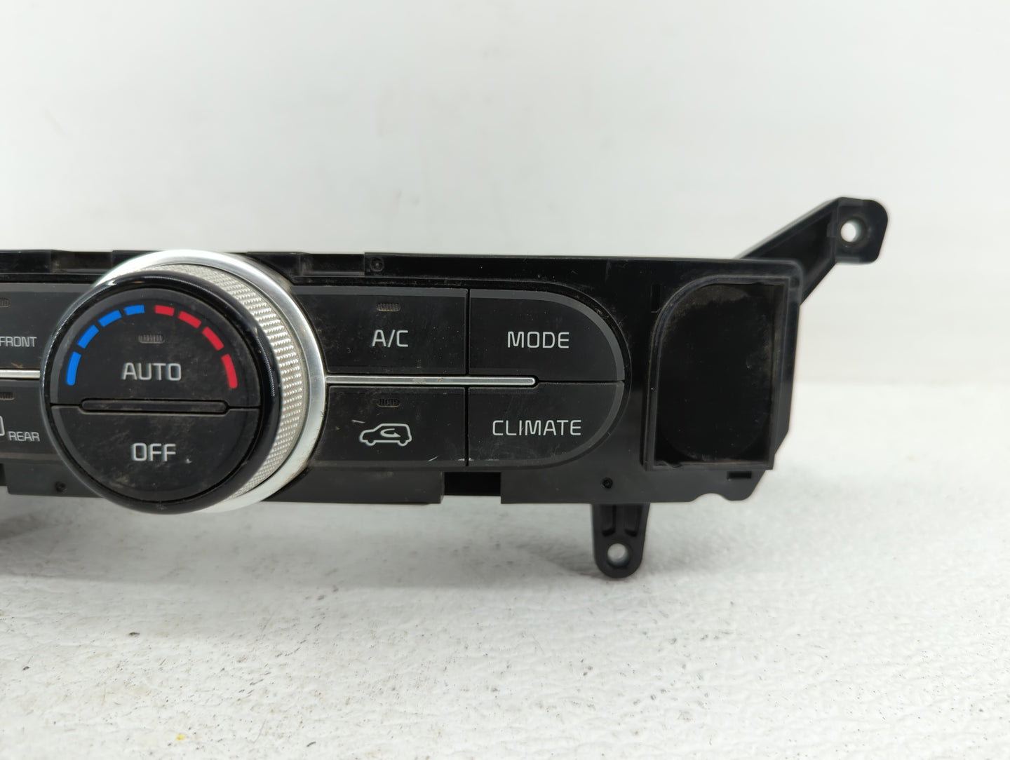 2017-2019 Kia Soul Climate Control Module Temperature AC/Heater Replacement P/N:97250-B2DQ1CA 97250-B2GQ1CA Fits OEM Used Au