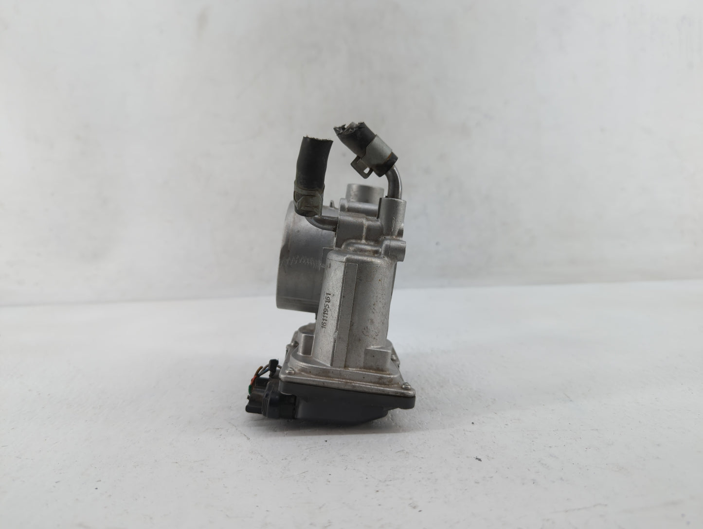2014-2019 Kia Soul Throttle Body P/N:35100-2E000 1302150124 Fits Fits 2011 2012 2013 2014 2015 2016 2017 2018 2019 2020 2021
