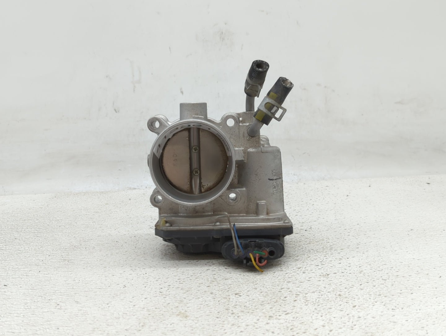 2014-2019 Kia Soul Throttle Body P/N:35100-2E000 1302150124 Fits Fits 2011 2012 2013 2014 2015 2016 2017 2018 2019 2020 2021