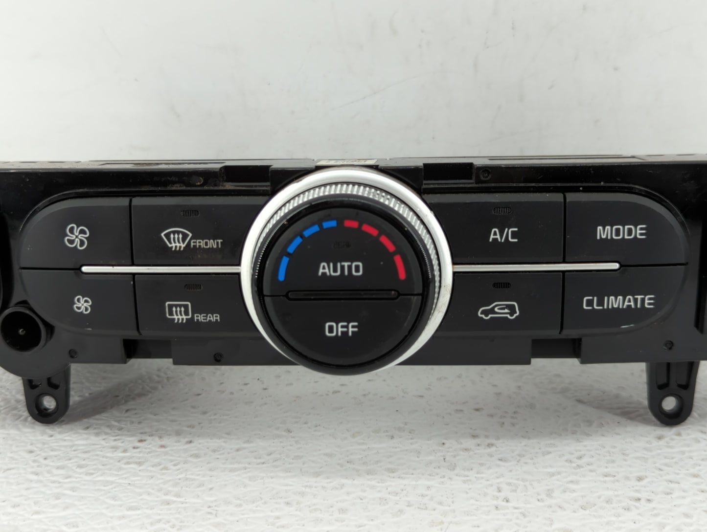 2017-2019 Kia Soul Climate Control Module Temperature AC/Heater Replacement P/N:97250-B2GR1CA Fits Fits 2017 2018 2019 OEM U