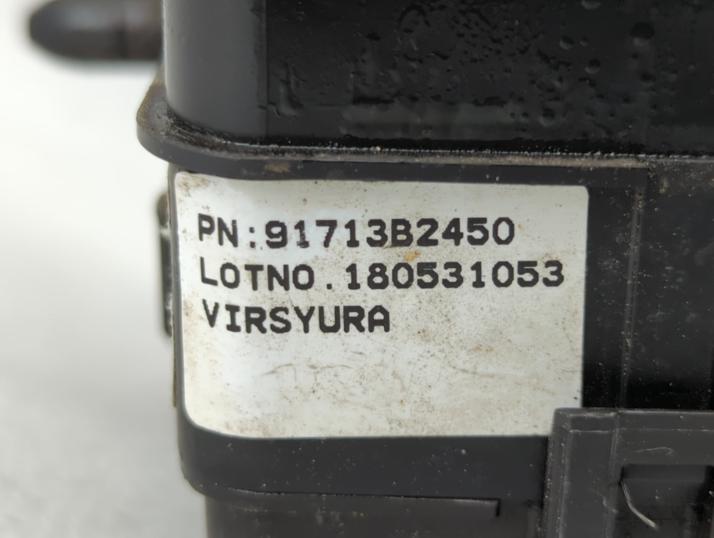 2017-2019 Kia Soul Fusebox Fuse Box Panel Relay Module P/N:91713B2450 91713B2770, 91713B2570, 91713B2690 Fits Fits 2017 2018