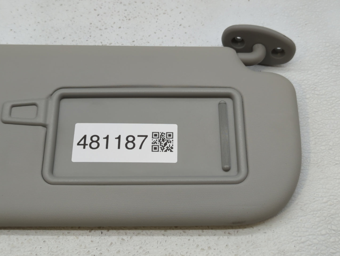 2014-2019 Kia Soul Sun Visor Shade Replacement Passenger Right Mirror Fits Fits 2014 2015 2016 2017 2018 2019 OEM Used Auto 