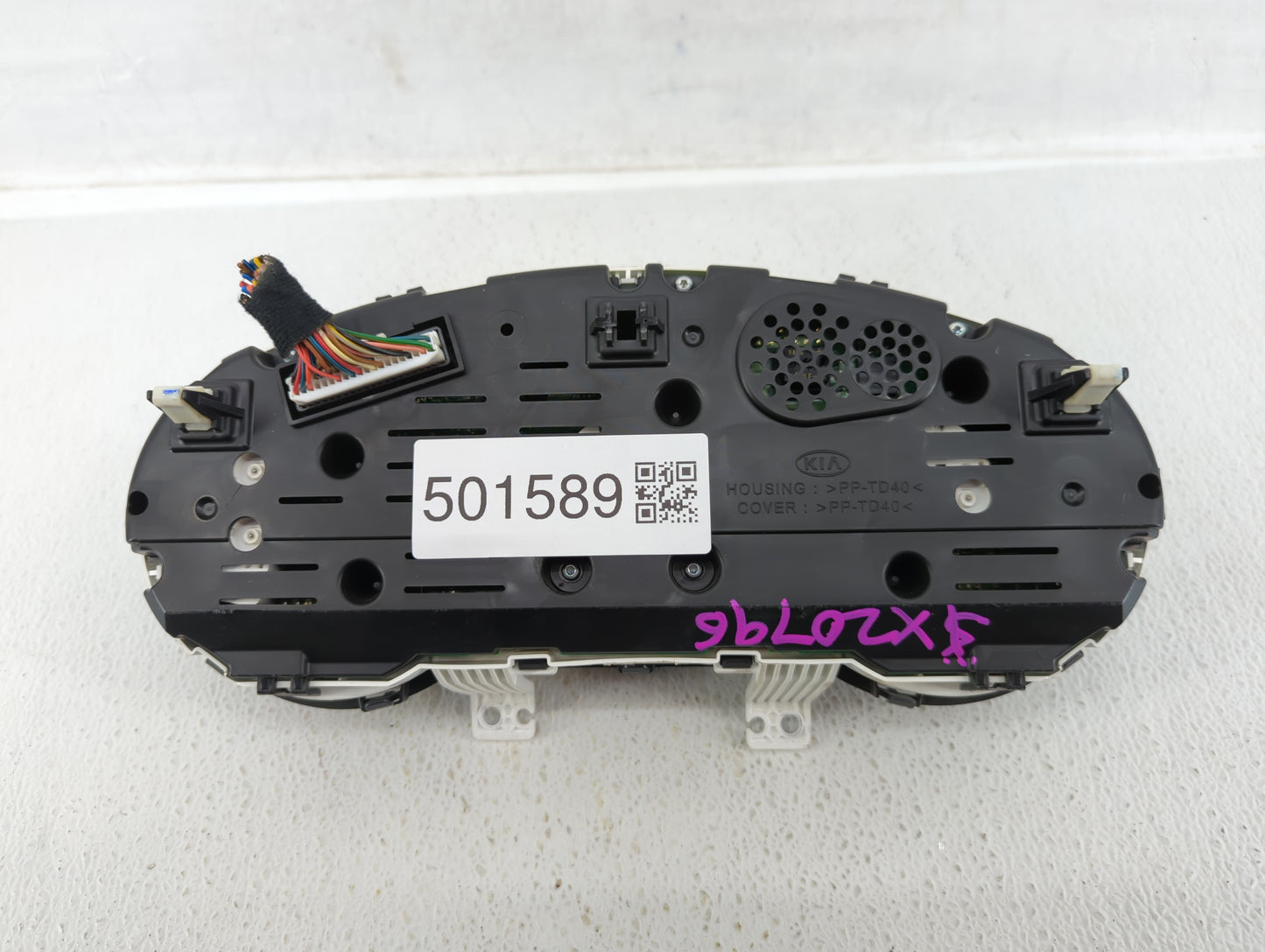 2017-2019 Kia Soul Instrument Cluster Speedometer Gauges P/N:94006-B2720 Fits Fits 2017 2018 2019 OEM Used Auto Parts - Oemu